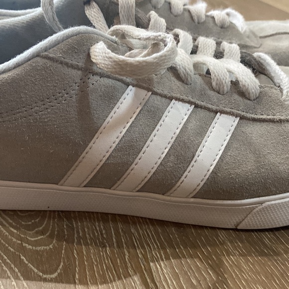 Adidas Suede Court Style Sneakers - Picture 6 of 9